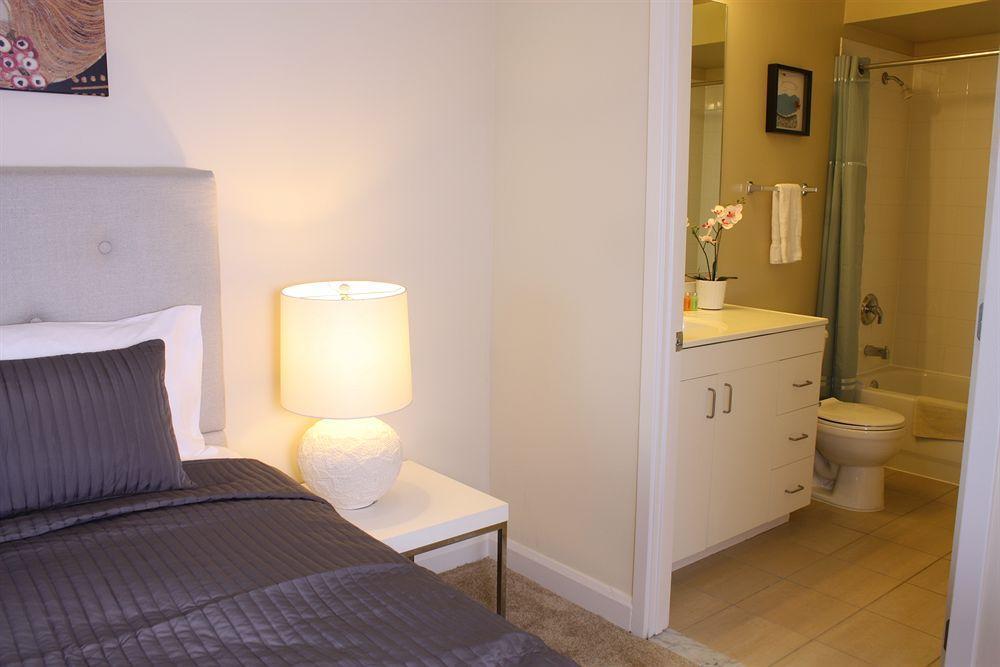 Dharma Home Suites Jc At Exchange Place Jersey City Eksteriør billede