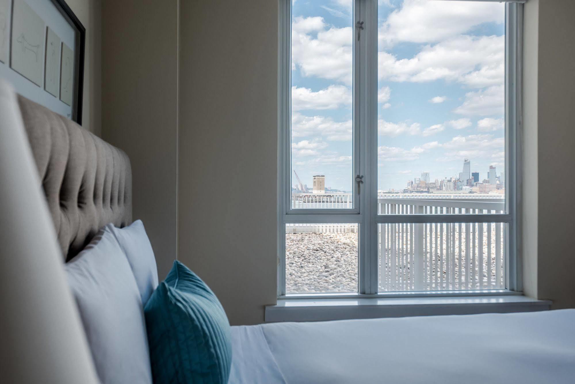 Dharma Home Suites Jc At Exchange Place Jersey City Eksteriør billede