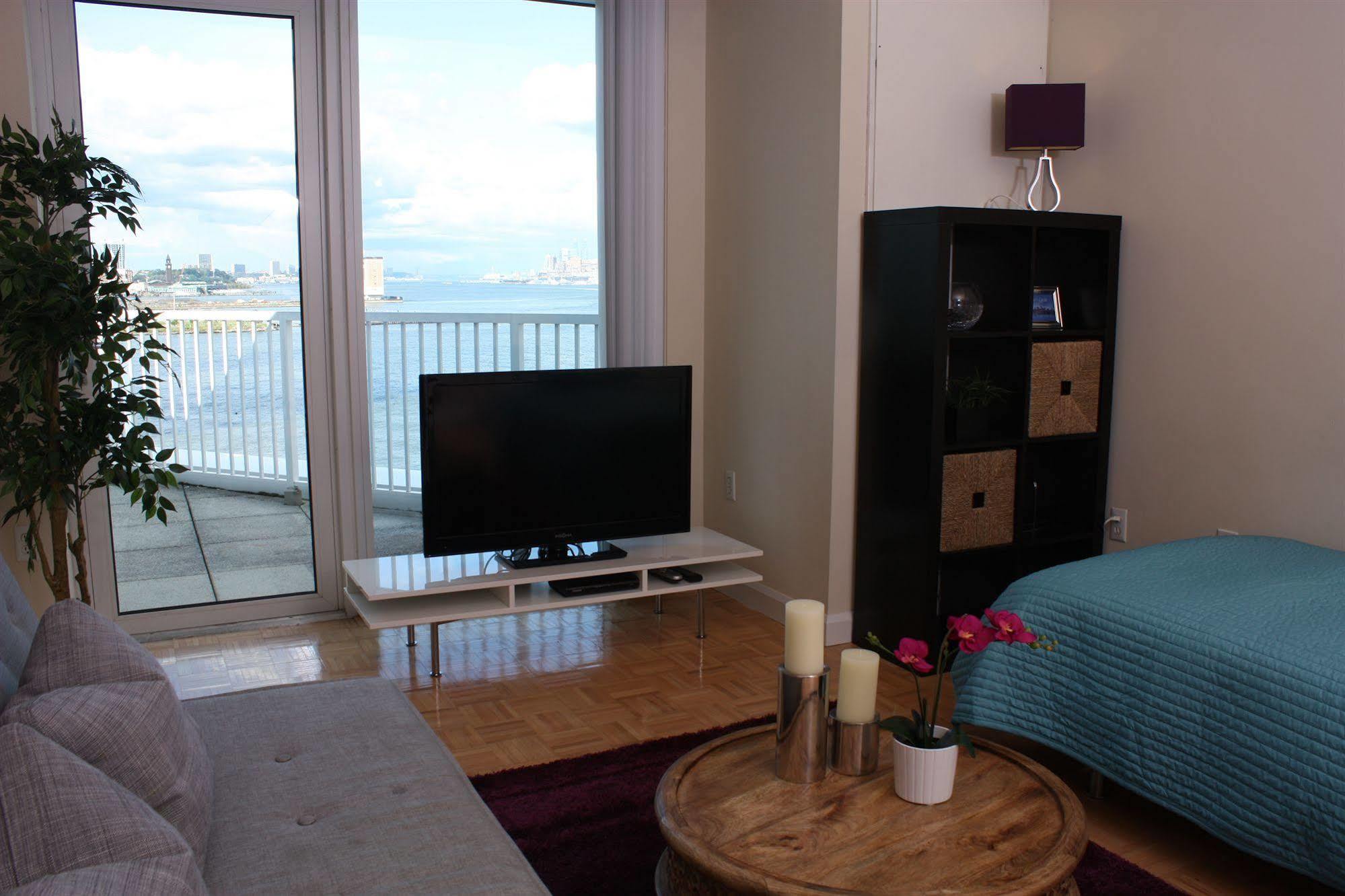 Dharma Home Suites Jc At Exchange Place Jersey City Eksteriør billede