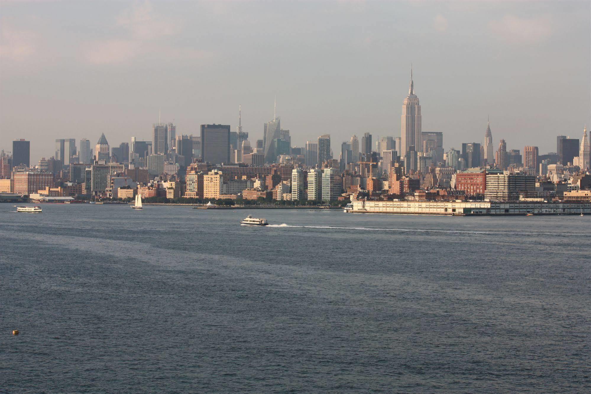 Dharma Home Suites Jc At Exchange Place Jersey City Eksteriør billede