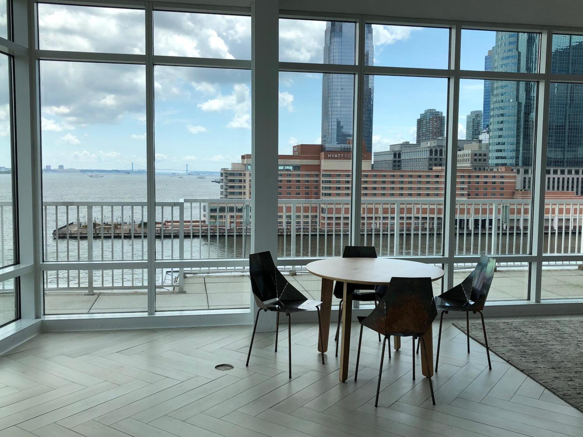 Dharma Home Suites Jc At Exchange Place Jersey City Eksteriør billede