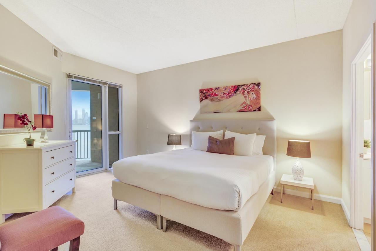 Dharma Home Suites Jc At Exchange Place Jersey City Eksteriør billede