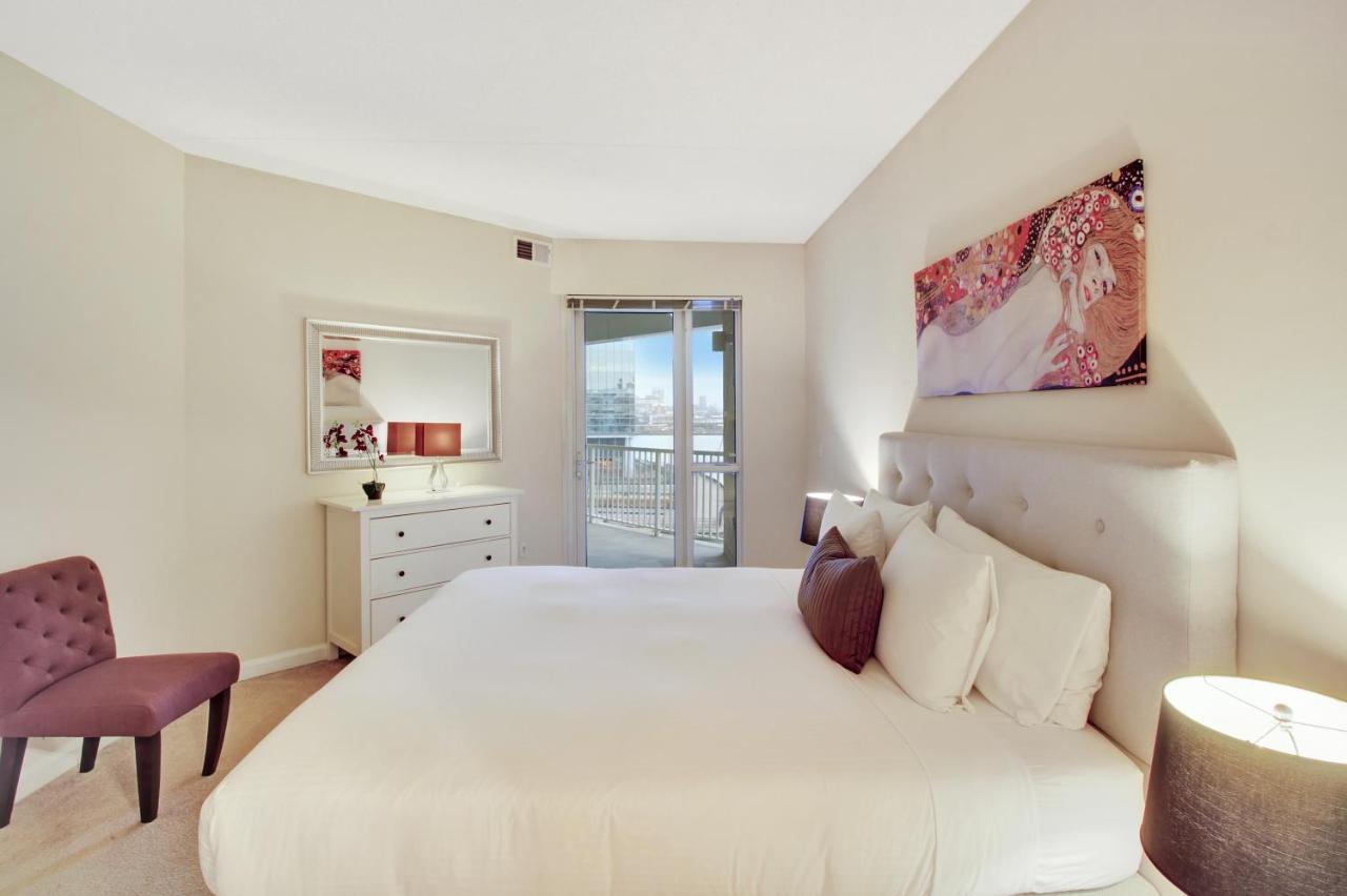 Dharma Home Suites Jc At Exchange Place Jersey City Eksteriør billede