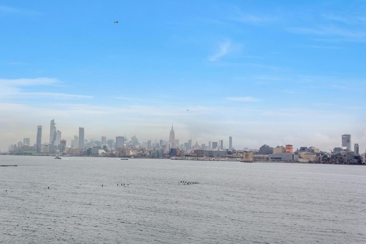 Dharma Home Suites Jc At Exchange Place Jersey City Eksteriør billede