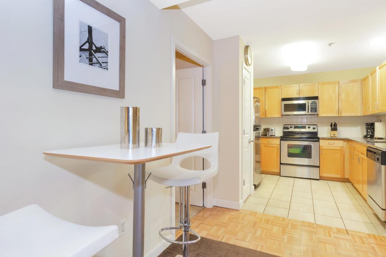 Dharma Home Suites Jc At Exchange Place Jersey City Eksteriør billede